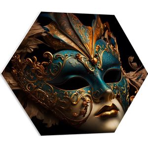 PVC Schuimplaat Hexagon - Venetiaanse carnavals Masker met Blauwe en Gouden Details tegen Zwarte Achtergrond - 60x52.2 cm Foto op Hexagon (Met Ophangsysteem)
