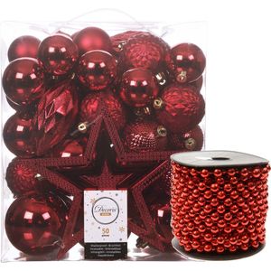 Pakket - 49x stuks kerstballen - incl. piek en kralenslinger - rood - kunststof