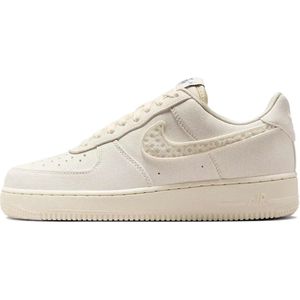 Nike - Air Force 1 '07 LX - Damesschoenen - Bruin