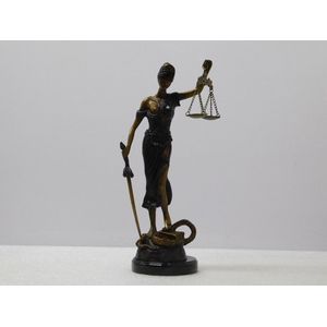 Eenmalig: Beeld Vrouwe Justitia - 45 cm - Sculptuur