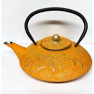 Theepot in gietijzer 0.8 lt zwart geëmailleerd van binnen
