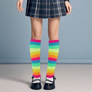 Stijlvolle Beenwarmers in Regenboogkleuren voor Dames | Gebreide Lange Laarssokken | Winter Accessoires voor Vrouwen, Meisjes | Jaren 80 Party, Kostuum, Carnaval, Yoga | Warme en Modieuze Legwarmers
