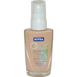 Nivea - Pure & Natural Foundation with Argan Oil  04 Sand