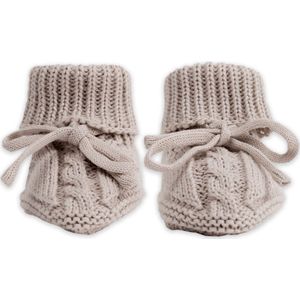 Lodger - Babyslofjes - crème - 0-6 maanden - kabel design - gebreide slofjes