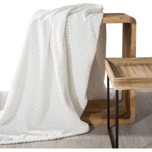 Oneiro’s Luxe Plaid CINDY wit - 170 x 210 cm - wonen - interieur - slaapkamer - deken – cosy – fleece - sprei