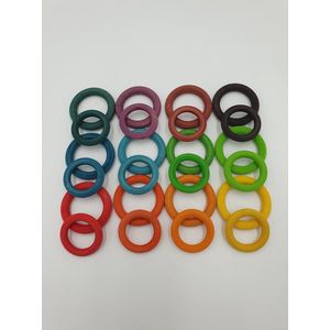 Houten ringen - Regenboogkleuren - 24 stuks - Verschillende formaten - Open einde speelgoed - Educatief montessori speelgoed - Grapat en Grimmsstyle