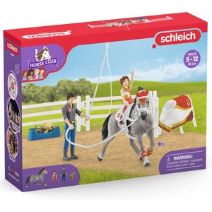 schleich HORSE CLUB Speelfigurenset - Mia's Springset - Kinderspeelgoed voor Jongens en Meisjes - 5 tot 12 jaar - 18 Onderdelen - 42443