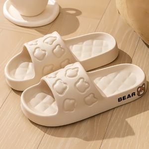 Teddy Slippers - Beige Slippers - Zomer - Cartoon Beer - Antislip Sandalen Platte Bad Slides Paar - Strand - Cartoon Slippers - Dames/Heren - Maat 44/45