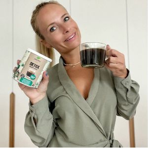 Nature's Finest Detox Coffee | 4-in-1 heerlijke koffie, bevordert de ontgifting, helpt bij het afvallen, verbetert de spijsvertering en geeft energie - met mariadistel extract, artisjok extract, chlorella en oploskoffie, lactose-vrij, veganistisch