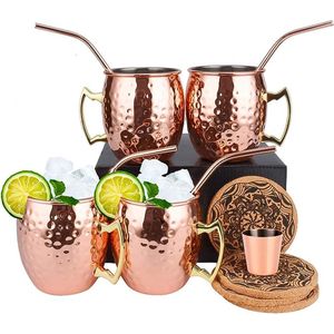 Moscow Mule Beker, koper, roze of zwarte gehamerd en handgemaakt koperen mokken met 4 glazen, 4 onderzetters, 4 rietjes, 1 maatbeker, bier, gin, vodka, cocktails en water genieten (cadeaupakket)