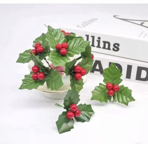 Akyol - Kerstkransversiering - 20 stuks -bessenplant - bessen - kerst - kerstdecoratie -groene decoratie - kerstkrans -planten - kerstkrans – planten – versiering – bossen