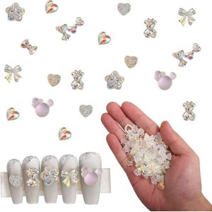 Provento - 3D Vlinder Nail Charms Set van 100 Stuks - Hars Ornamenten Voor DIY Nagelkunst - Salon en Thuis Gebruik