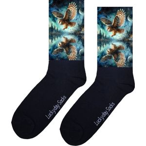 Uil - Opkikker - Grappige sokken - Valentijns cadeau - Verjaardag cadeau - Sinterklaas cadeau - Grappige sokken - Leuke sokken - Vrolijke sokken - Vogel - Vaderdag - Moederdag - Vleugels - Meer - Socks die Happy maken - 37-44