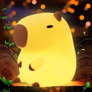 Nachtverlichting met Capybara-thema - LED-verlichting USB-oplaadbaar siliconen bedlampje voor kinderen (B)