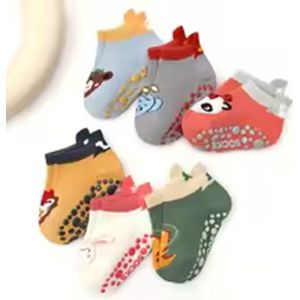 6 paar katoenen kindersokken cartoon dierenpatroon comfortabele ademende baby antislip vloersokken maat M 1 - 2 jaar