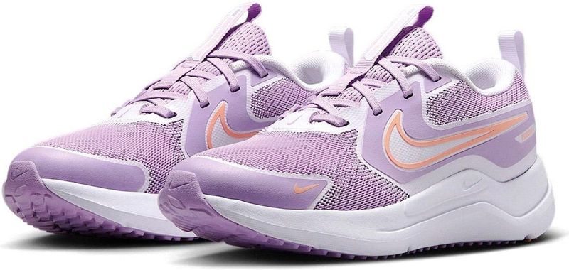 Nike - Cosmic Runner - Hardloopschoenen - Bruin