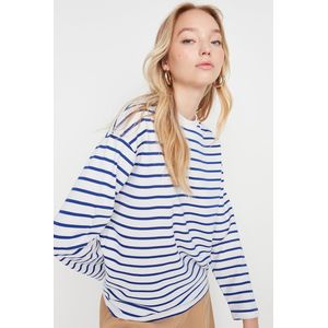 Trendyol TWOAW23SW00326 Women's Sweatshirt