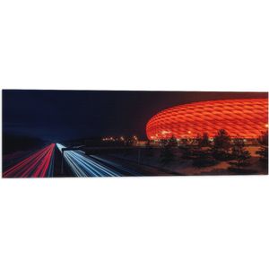 WallClassics - Vlag - Arena in de Nacht - Duitsland - 90x30 cm Foto op Polyester Vlag
