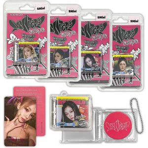 Mini Album [MY WORLD] - SMini Ver. met Music NFC CD en extra's