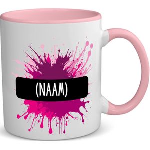 Akyol - verfvlek roze/paars met je eigen naam koffiemok - theemok - roze - Verven - iemand die houdt van schilderen of kunst - kunstenaars - kunst liefhebbers - schilders - cadeau - verjaardagscadeau - kado - geschenk - verrassing - 350 ML inhoud