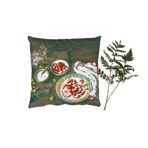 Sierkussens - Kussentjes Woonkamer - 45x45 cm - Aardbei - Rustiek - Fruit - Rustiek Bloemen