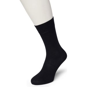 Bonnie Doon Katoenen Comfort Sok Donker Blauw Heren maat 39/42 - Speciale Breitechniek in Boord - Knelt niet - Katoen en Lycra - Maximaal Draagcomfort - Zakt niet af - Gladde Teennaad - Voor Gevoelige Voeten en Benen - Navy - Dark Blue - BE122401.102