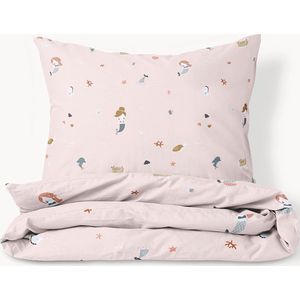 Petite Amélie Peuter dekbedovertrek 120x150 cm 'Mermaid' – Kinderdekbedovertrek met kussensloop 50x60 cm – 100% biologisch katoen – Handige instopstrook – Wasbaar op 60°C – Vrolijk en speels zeemeerminnenontwerp