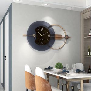 Luxaliving - Moderne Wandklok Goud-Zwart - Design Wandklok - Stil uurwerk - Wandklokken - Klokken - Gouden Muurklok - Wandklok Modern - Metaal