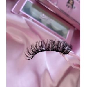 Cat eye nepwimpers - Plakwimpers - Hariersbeauty lashes - Striplashes - Spikey lashes - Extension wimpers