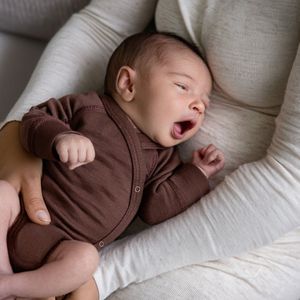 Wollen Overslagromper lange mouw – Merinowol - Chocolate fondant 62