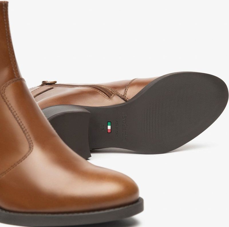 Nerogiardini Manolete Tr Brescia 894 T.Mor Laarzen - Streetwear - Vrouwen