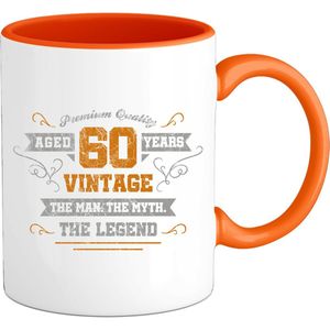 60 Jaar vintage legend - Verjaardag cadeau - Kado tip - Mok - Oranje