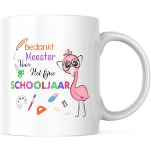 Bedankt Meester Mok met tekst: bedankt meester voor het fijne schooljaar (flamingo) | Einde schooljaar cadeau | Juf Cadeau | Leerkracht Cadeau | Grappige mok | Koffiemok | Koffiebeker | Theemok | Theebeker
