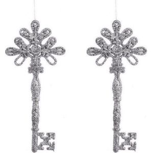 2x Kerstboom decoratie sleutels zilver 17 cm met glitters - Kerstboomversiering/decoratie
