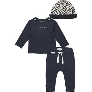 Noppies - Kledingset - Unisex - 3 delig - Broek Antraciet Grijs - Shirt Hester Charcoal - Muts Balfour - Maat 62