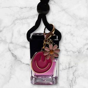 Autoparfum Smiley | met PINK Pocket HUG | 8ml | Wenskaart | Dupe | Car Perfume | Autogeur | Auto parfum | Autogeurtje | Luchtverfrisser | Auto Geurverfrisser | Kerstcadeau | Bedankt cadeautje | Verjaardagscadeau