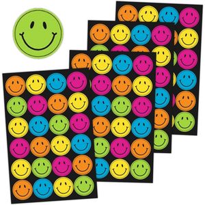 Smiley Stickers - Beloningsstickers - 4 Stickervellen - Stickervellen Smiley Stickers - Beloningsstickers Smiley - Stickers voor Kinderen - Beloningsstickers Kind