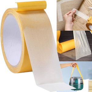 2stuks - Tapijttape - 3 cm x 20 m - Dubbelzijdig Vloertape - Universeel - Dubbelzijdig tapijttape - Dubbelzijdige weefseltape - Dubbelzijdig tape extra sterk - Dubbelzijdig tape - Montagetape - Klus & Reparatie Tape