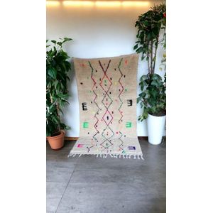Marrokaans vloerkleed 250 x 150 cm - berber tapijt