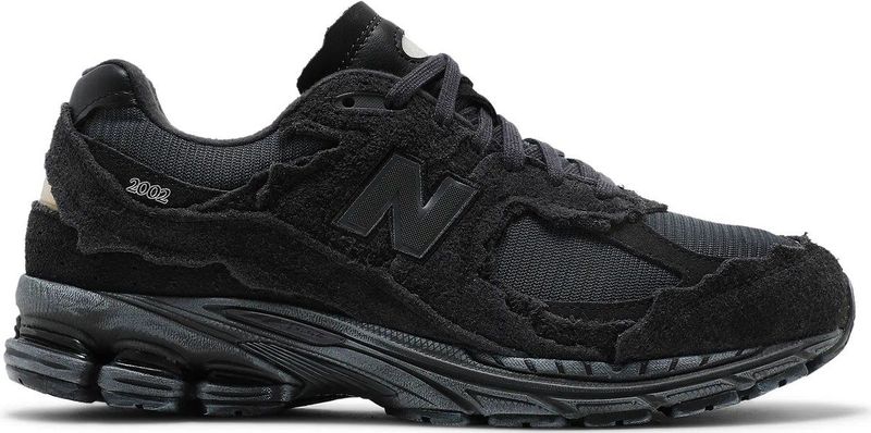 New Balance - 2002R Protection Pack - Sneakers - Zwart en Grijs