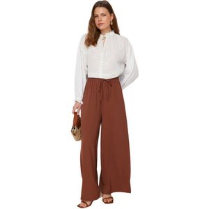 Trendyol Bruine Geweven Broek Met Losse Pijpen Tctss22Pl0240