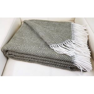 Plaid Wol - HELSINKI - Olijfgroen (140x200cm) - Wollen Deken - 100% Zuivere Scheerwol - Plaids.shop® Collectie