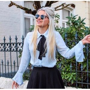 Iris hemd met zwarte strik lila