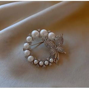 Borasi Vlinder Parel Broche | Zilverkleurig | Roestvrijstaal | Broche | Dames Sieraden | Bruiloft | Elegant |