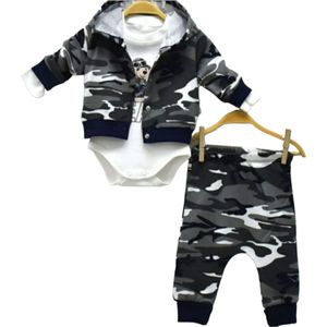Baby Jongens / 3 pce Kledingset - babykleertje - babykleding - Bear - met capuchon - Donkerblauw/ grijs- Maat: 68/74 - Militaire camouflage