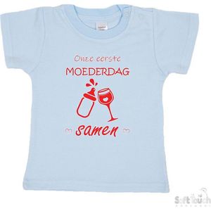 Soft Touch T-shirt Shirtje Korte mouw ""Onze eerste moederdag samen!"" Unisex Katoen Blauw/rood Maat 62/68