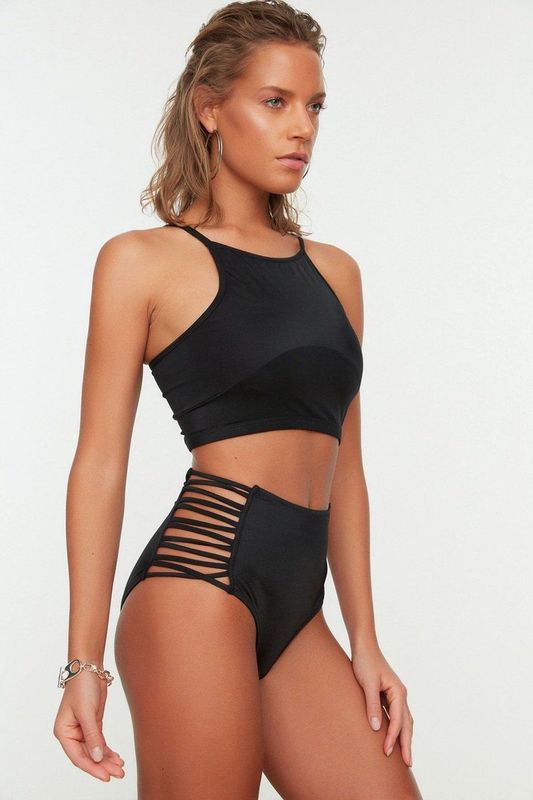 Trendyol - Tbess21Ba0363 - Bikinibroekje - Zwart - Pijpen Hipster Met Hoge Taille