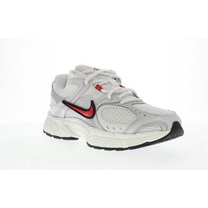 NIKE - v5 rnr - Lage Sneakers - Bruin