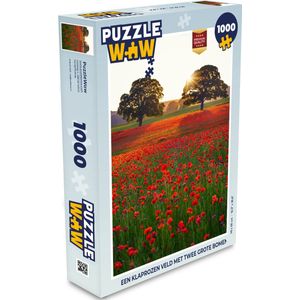 Puzzel Een Klaprozen veld met twee grote bomen - Legpuzzel - Puzzel 1000 stukjes volwassenen