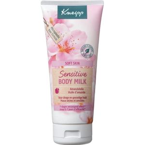 8x Kneipp Bodylotion Soft Skin - Amandelolie - 8x 75ml